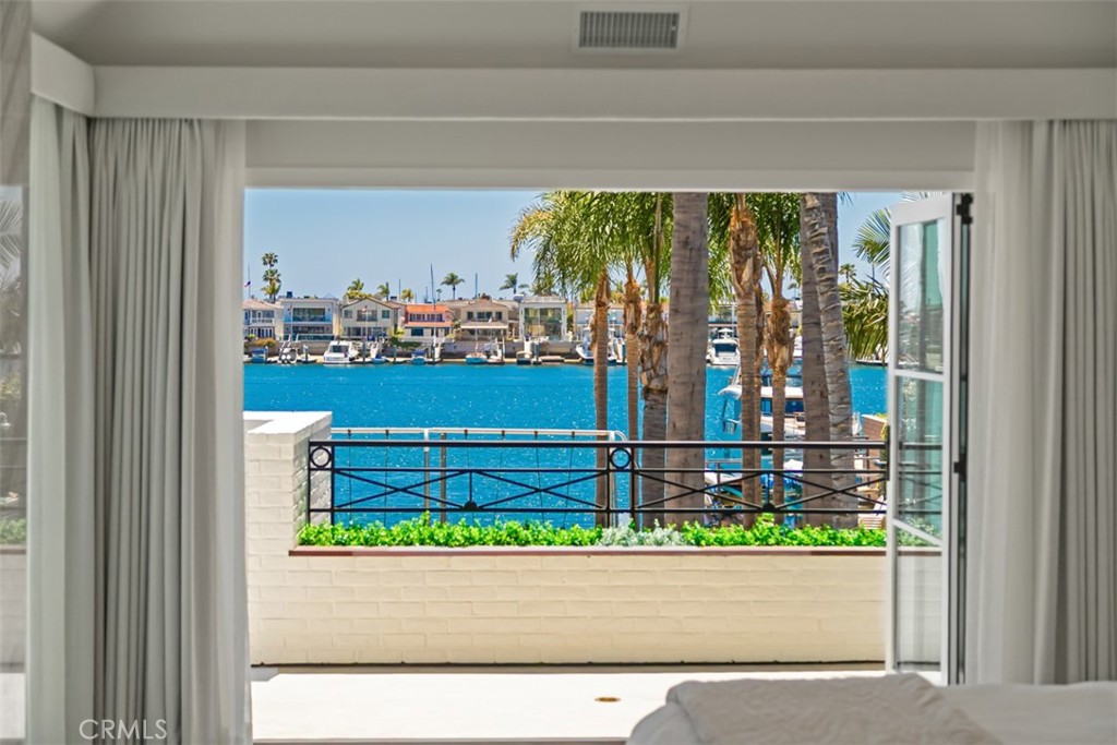 Bayshores (BSHR) - Residential Lease