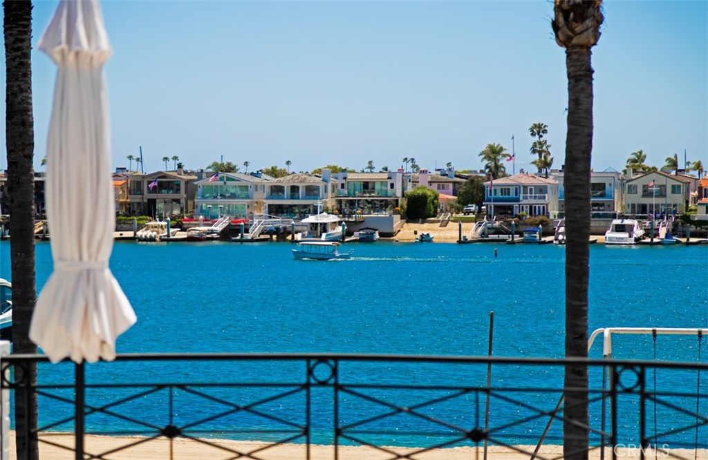 Bayshores (BSHR) - Residential Lease