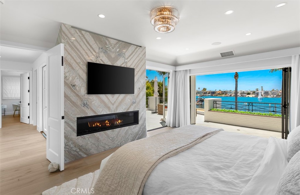 Bayshores (BSHR) - Residential Lease