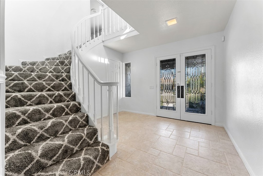 5269 E Rural Ridge Circle