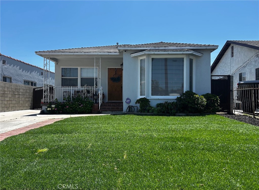 Welcome to this beautiful 2 bedroom 1 bath home. Hardwood floors through out the home. Bathrooms has been upgraded and freshly painted. 2 car detached garage with private clean back yard. Close to schools and shopping centers. Home looks great and ready for that first time buyers of for a growing family.