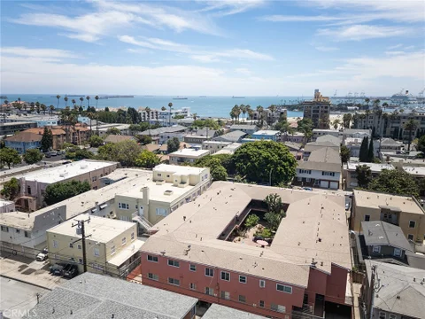 1023 E 1st St Unit 17, Long Beach, CA 90802 - MLS#: PW26117331