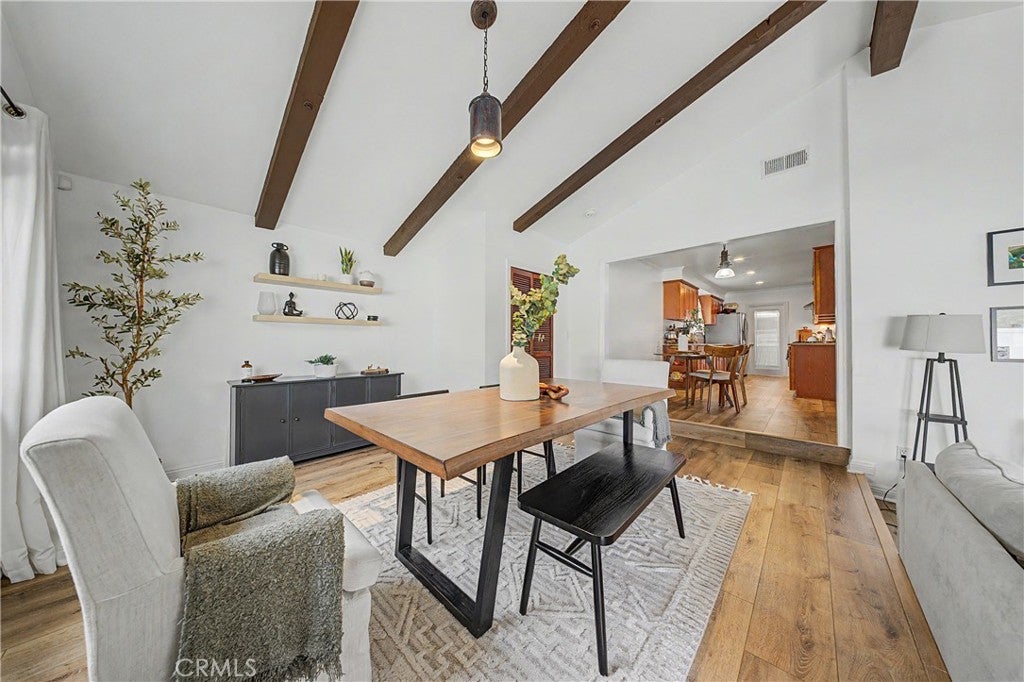 16249 Chatsworth