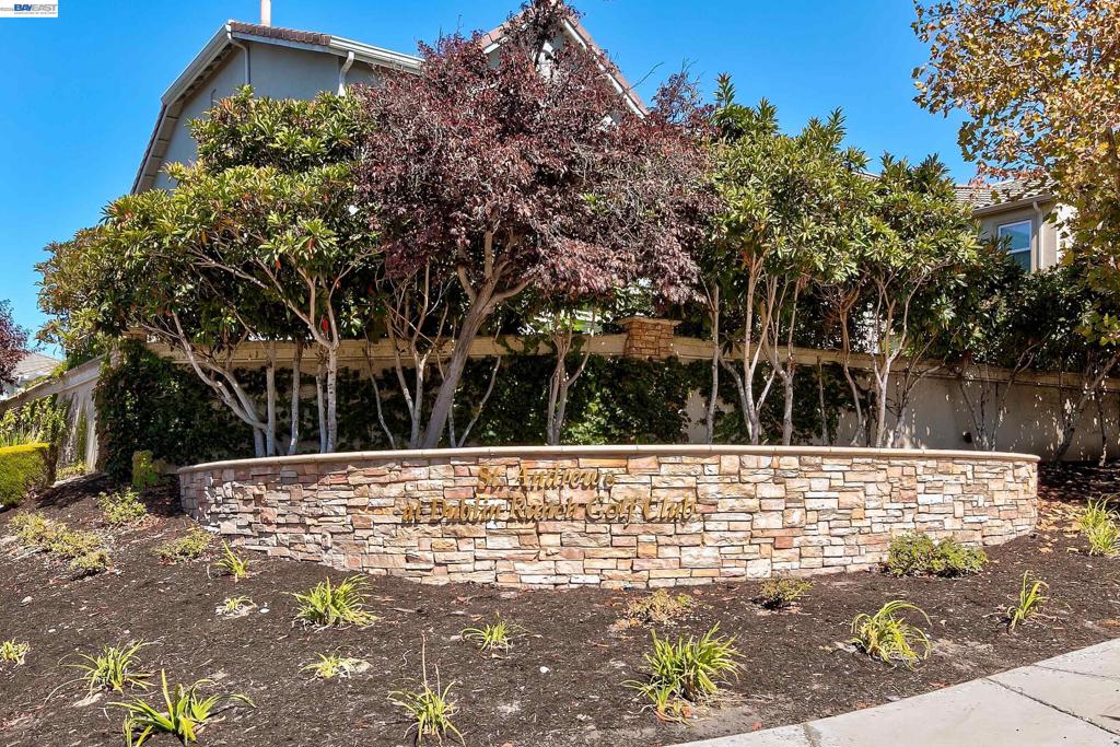 4951 GRAYHAWK CT