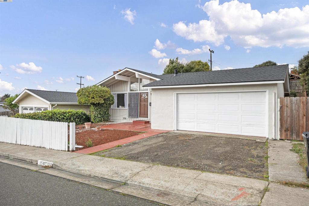 HILLTOP/FAIRMEDE - Residential