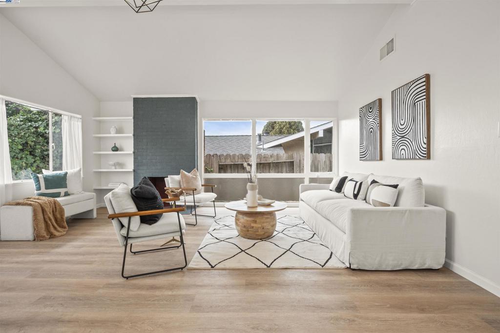 HILLTOP/FAIRMEDE - Residential