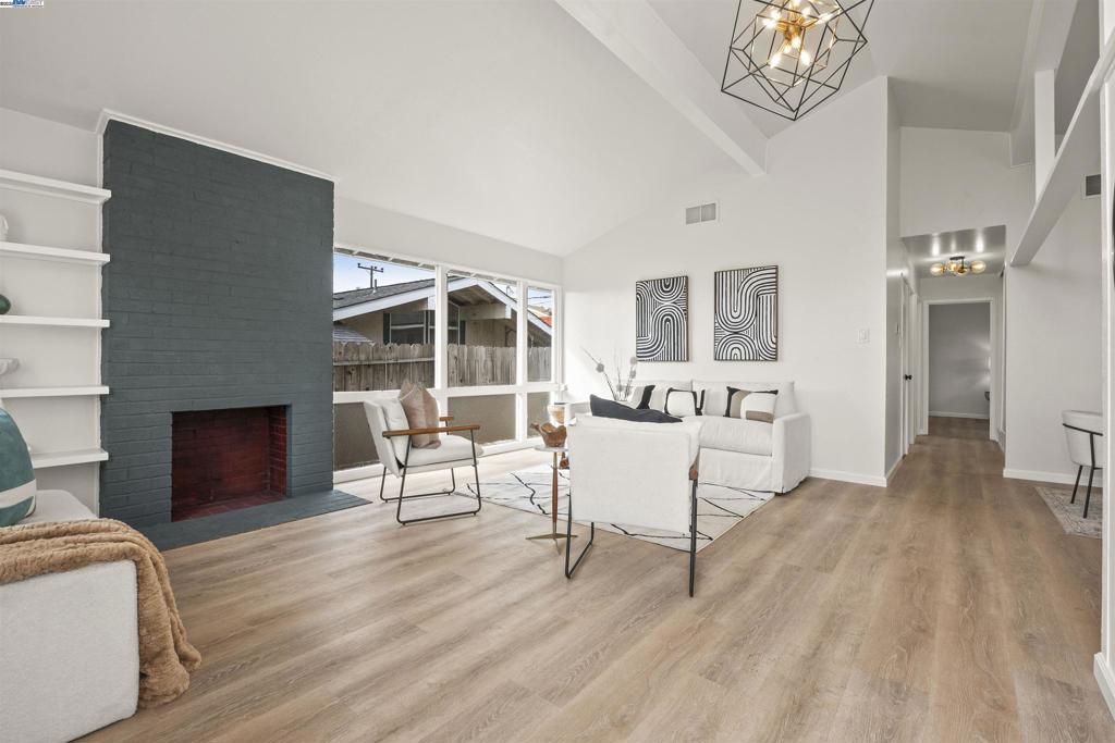 HILLTOP/FAIRMEDE - Residential