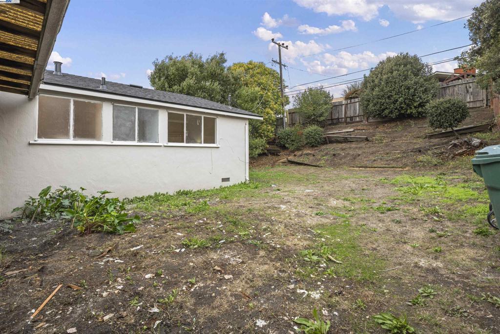 HILLTOP/FAIRMEDE - Residential