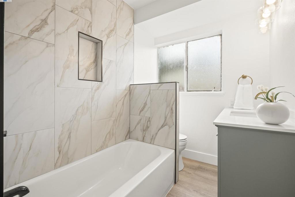 HILLTOP/FAIRMEDE - Residential