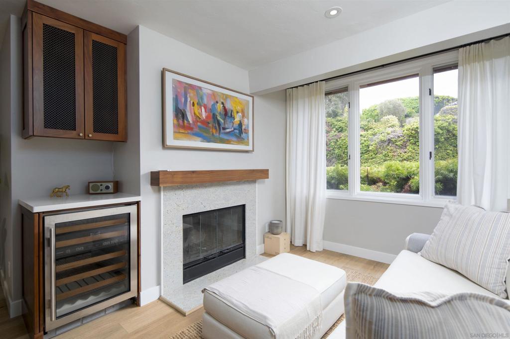 1562 Camino Del Mar 547