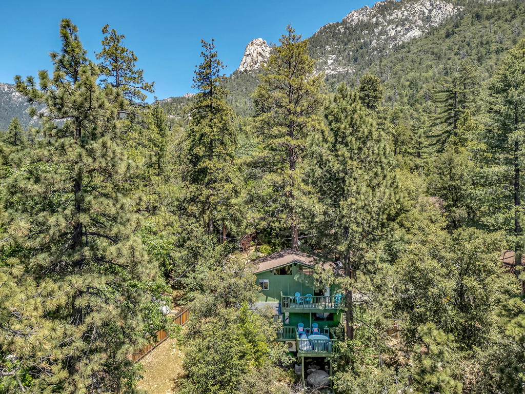 25595 Glen Road