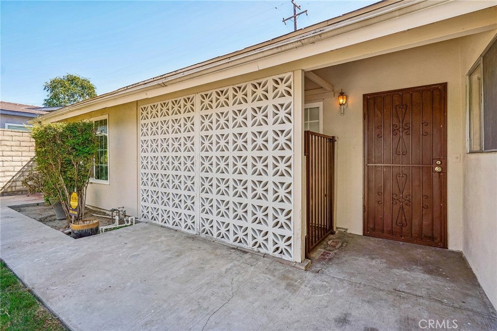 3248 La Puente Road