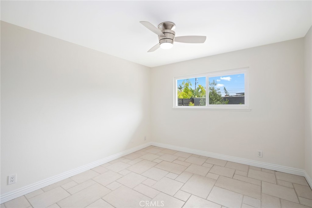 Dana Knolls (DK) - Residential Lease