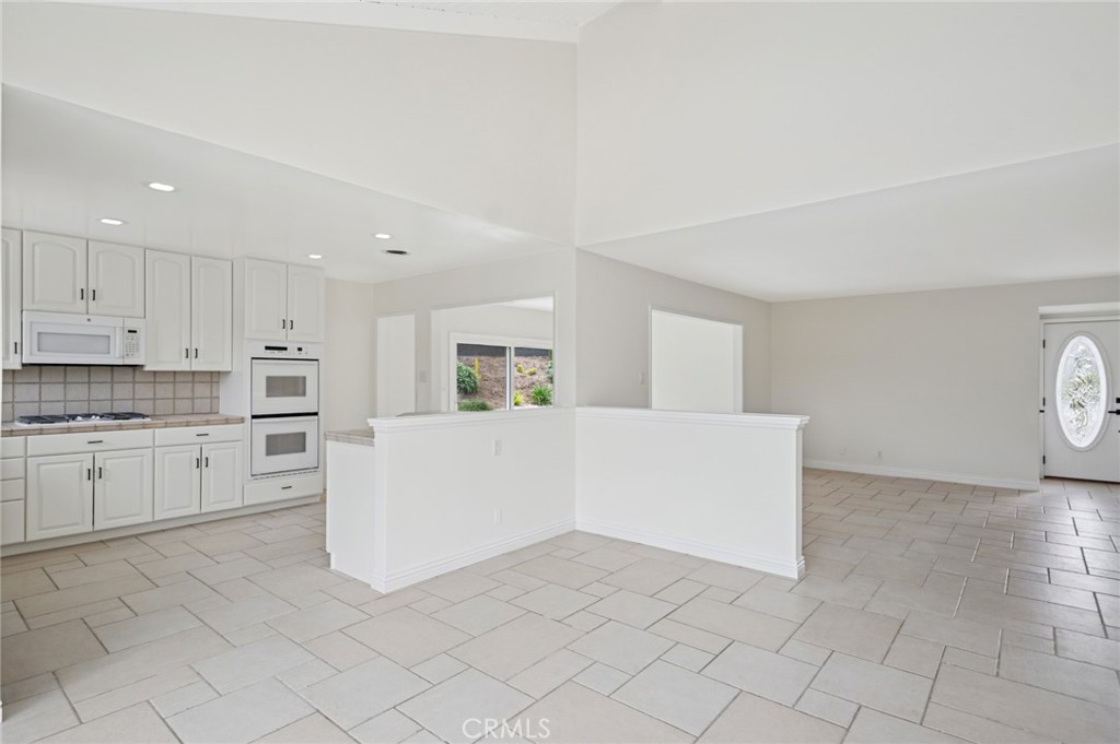 Dana Knolls (DK) - Residential Lease