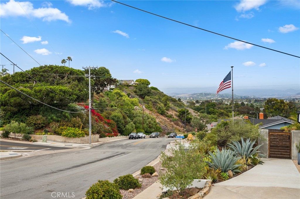 Dana Knolls (DK) - Residential Lease