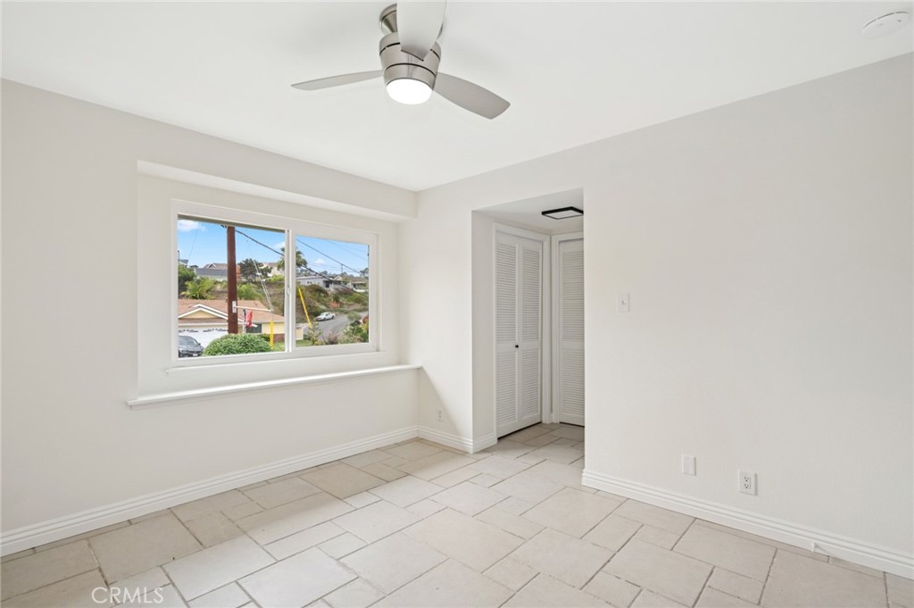 Dana Knolls (DK) - Residential Lease