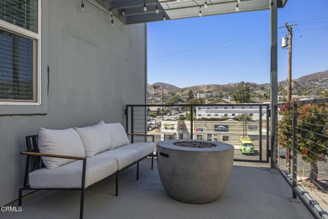 Tiny photo for 1230 E Thompson Boulevard #103, Ventura, CA 93001 (MLS # V1-37898)