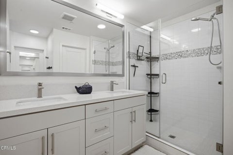 Tiny photo for 1230 E Thompson Boulevard #103, Ventura, CA 93001 (MLS # V1-37898)