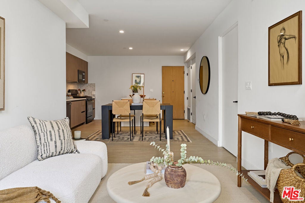 4506 Dockweiler Street 203, Los Angeles CA 90019