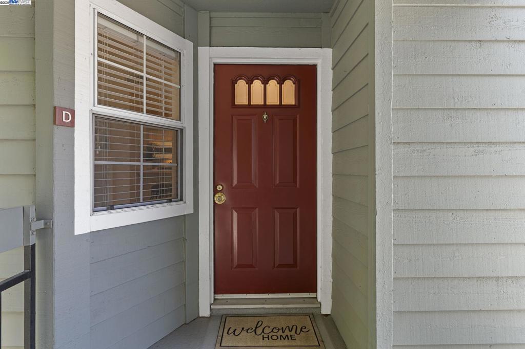 CANYON MEADOWS - Residential