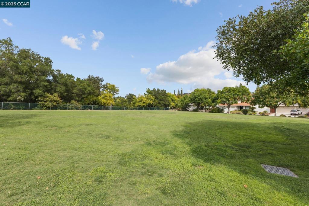 LIVORNA ESTATES - Residential