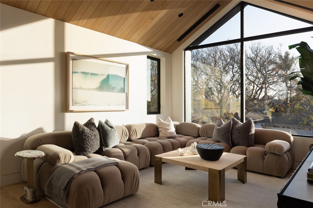 Dover Shores - Residential