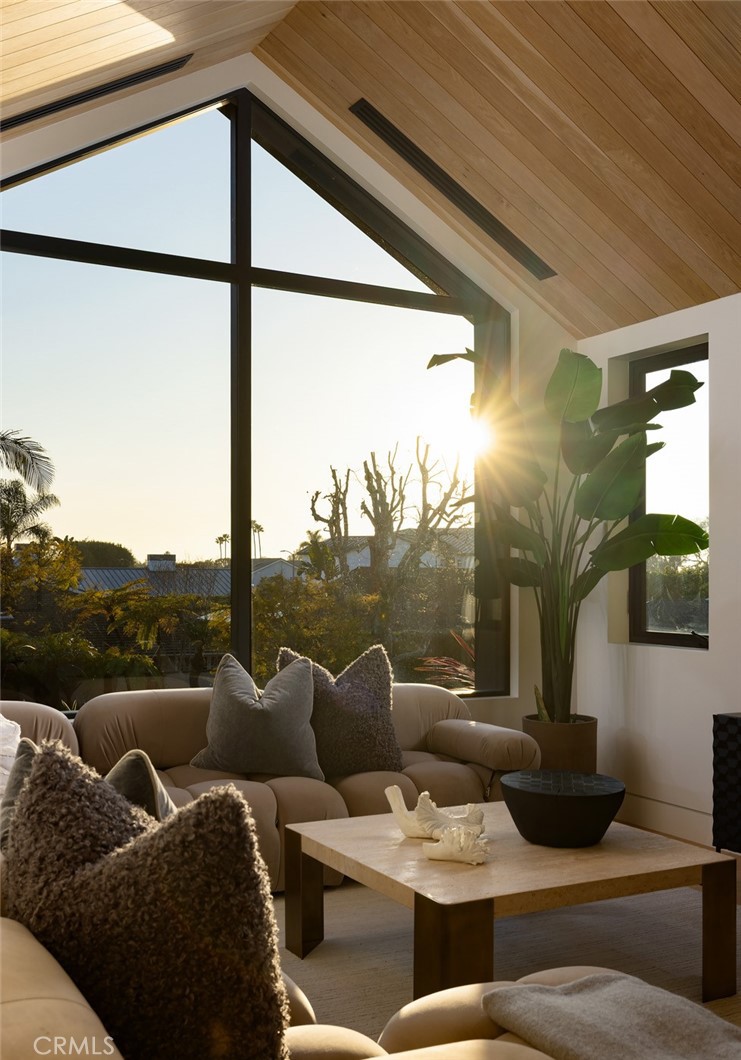 Dover Shores - Residential