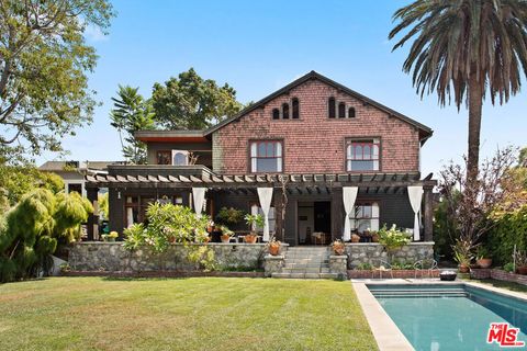 Photo of 1046 W KENSINGTON Road, Los Angeles, CA 90026 (MLS # 26675663)