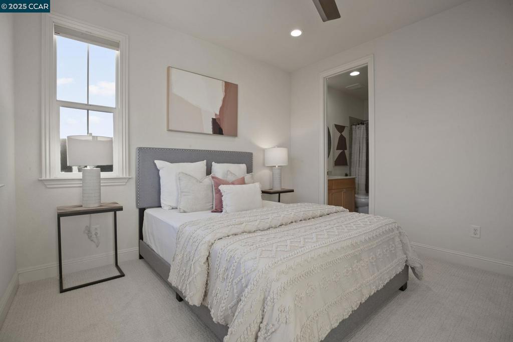 GALE RANCH - Residential