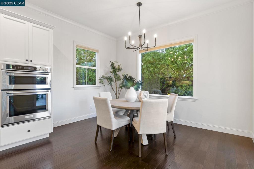 GALE RANCH - Residential