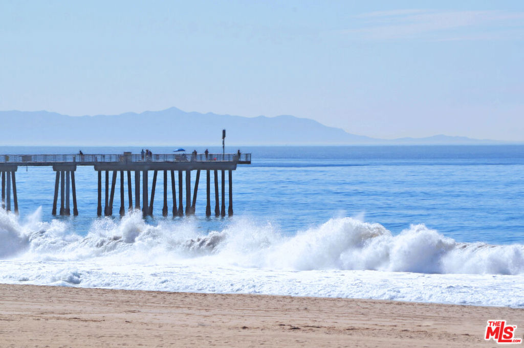 100 Monterey Boulevard