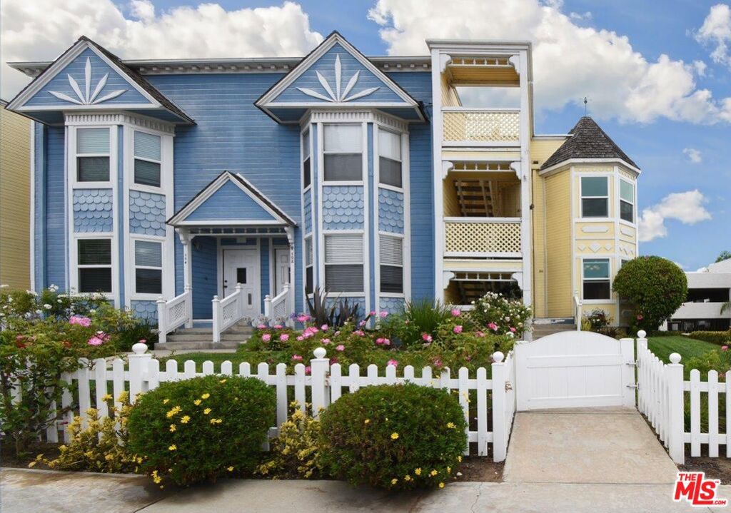 100 Monterey Boulevard