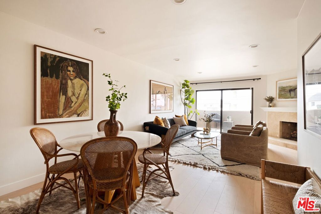 328 Culver Boulevard A