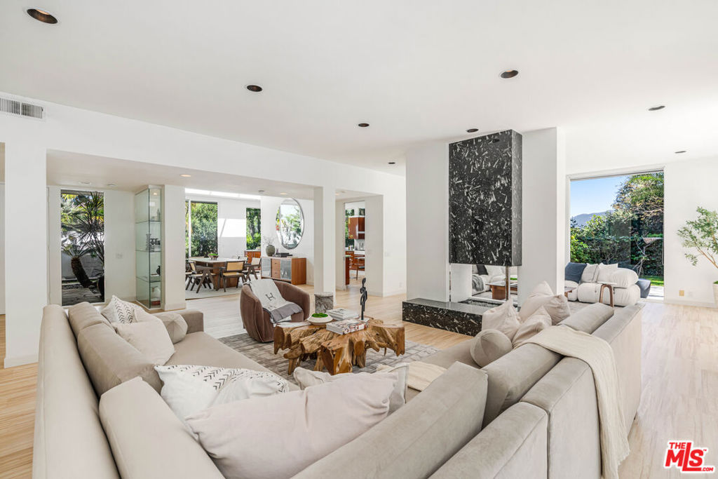 10916 Alta View Drive