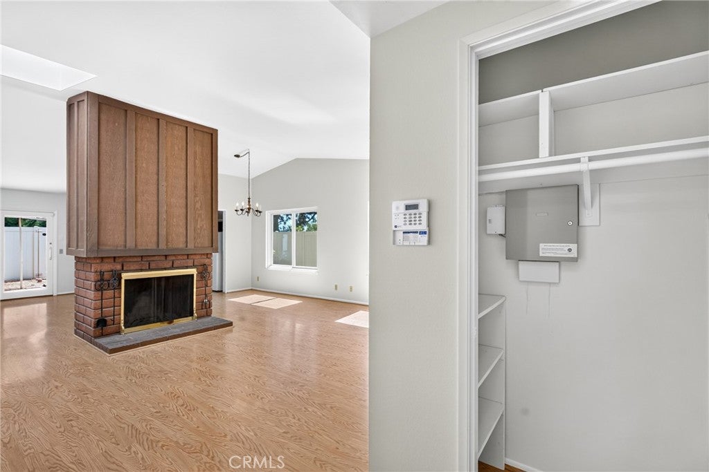 25102 La Suen Road