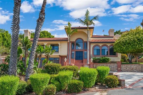 Photo of 32425 Aqua Vista Dr, Rancho Palos Verdes, CA 90275 (MLS # PV26082920)