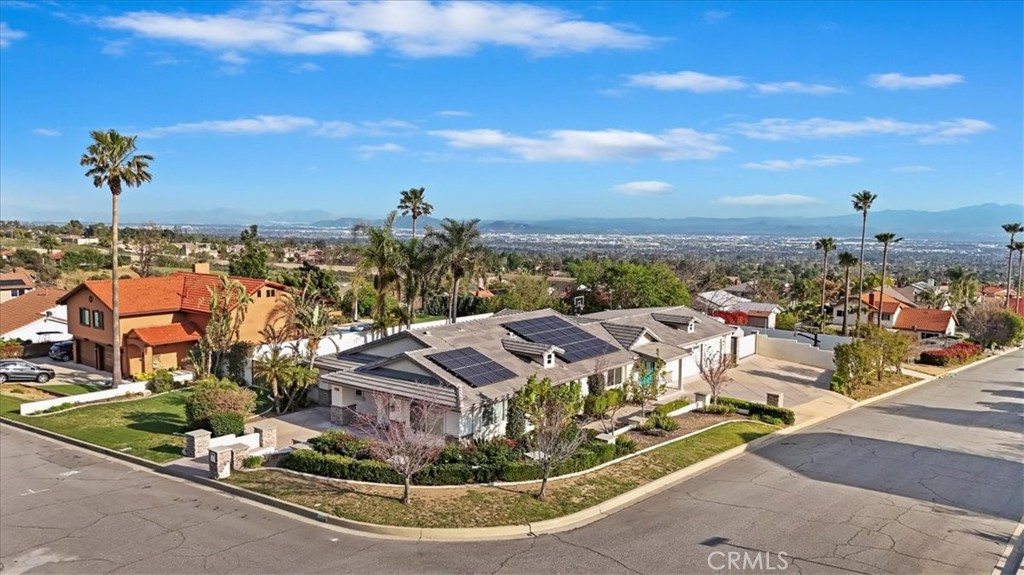 9179 Hidden Farm Road