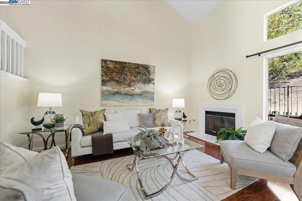 SUMMERSET - Residential