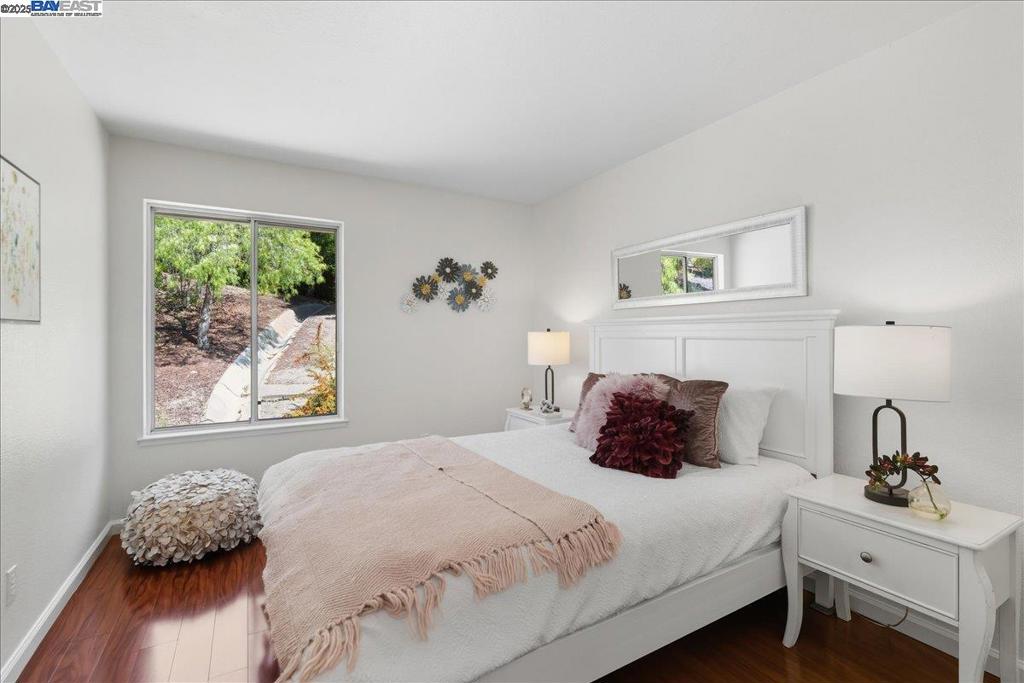 SUMMERSET - Residential