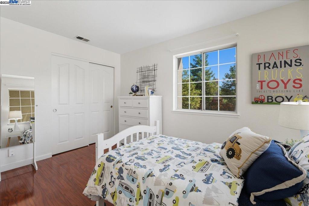 SUMMERSET - Residential