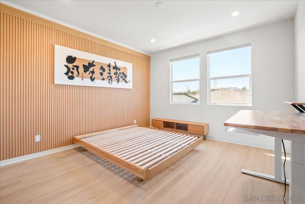 Mira Mesa - Residential