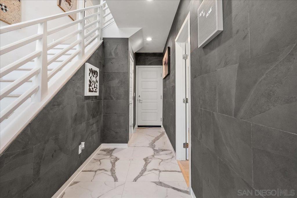 Mira Mesa - Residential