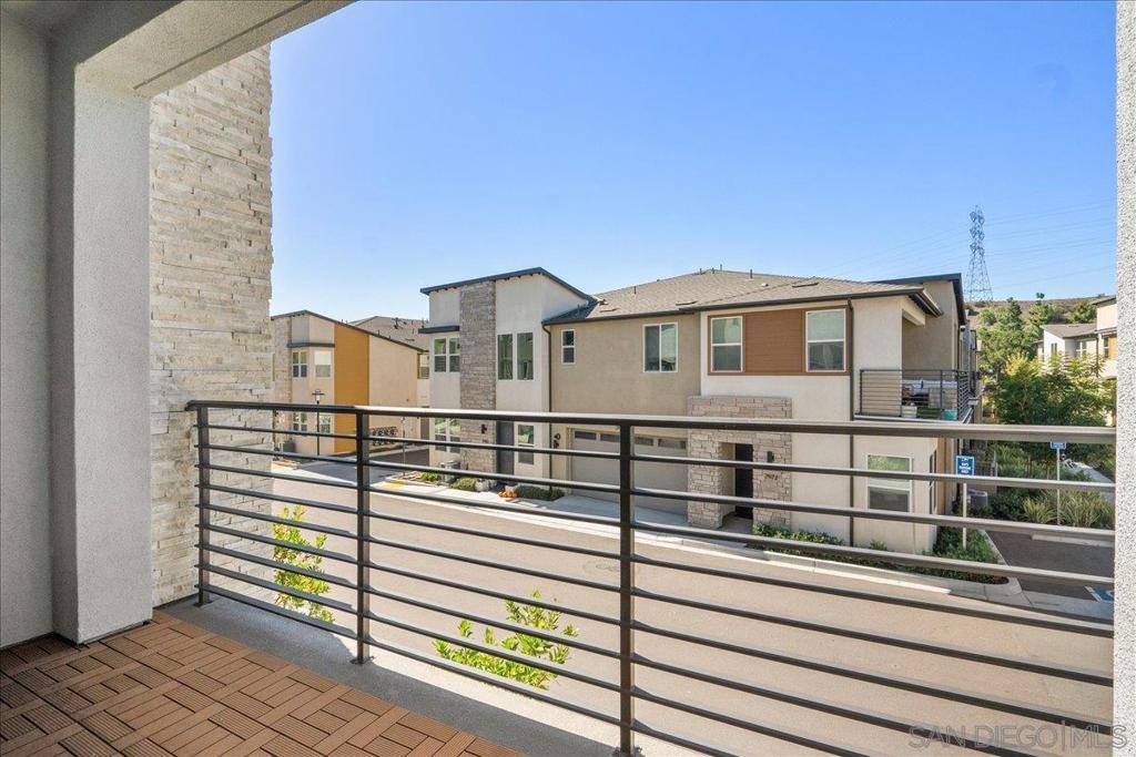 Mira Mesa - Residential