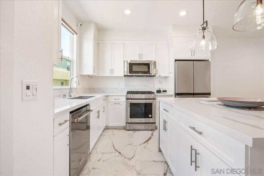 Mira Mesa - Residential