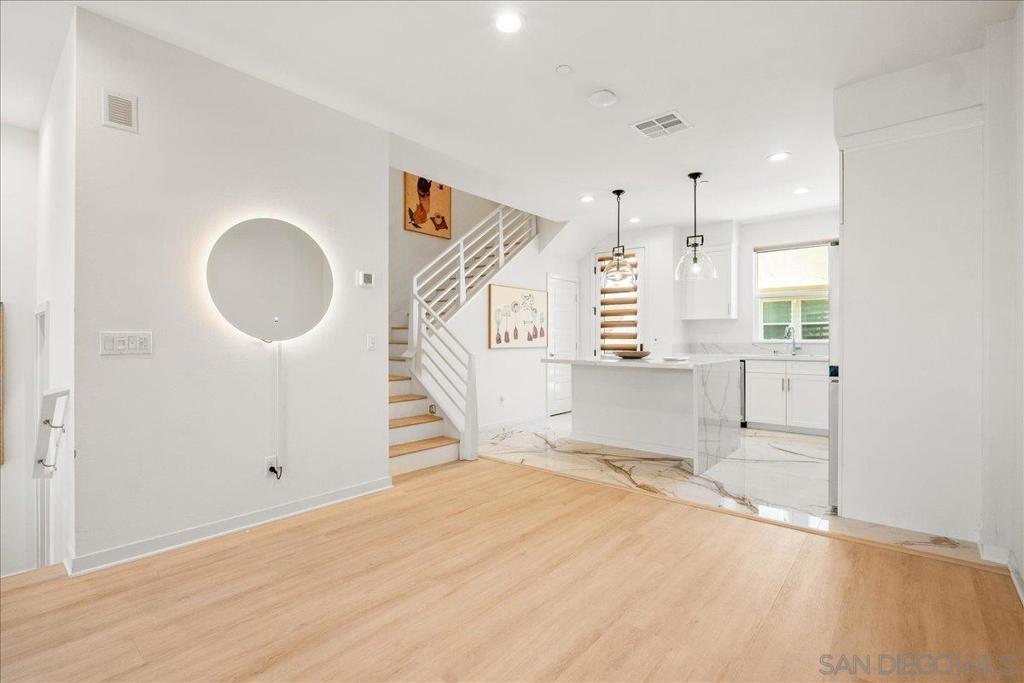 Mira Mesa - Residential