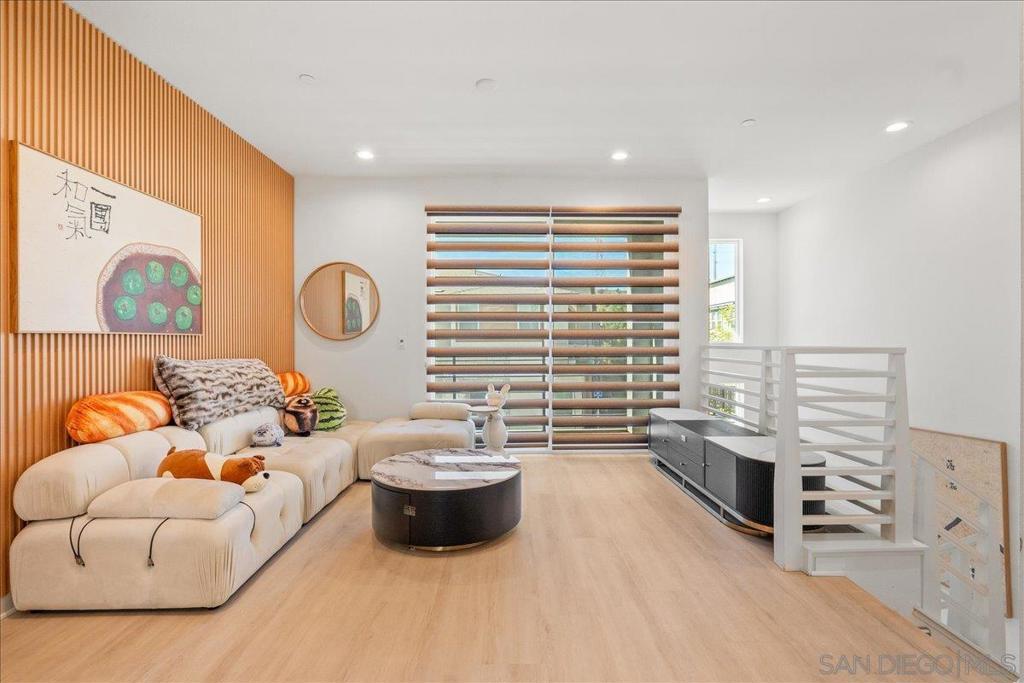 Mira Mesa - Residential