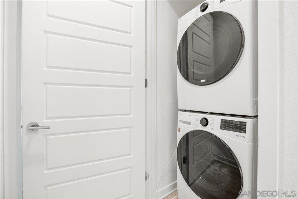 Mira Mesa - Residential