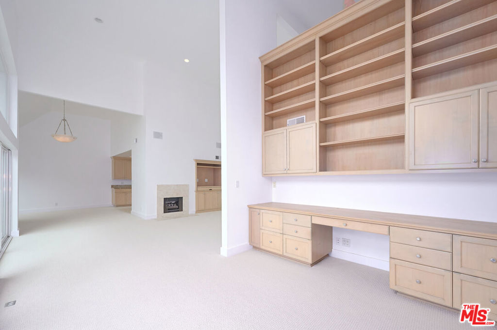 Marina Strand Complex 1 - Residential