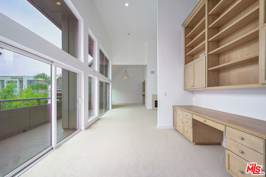 Marina Strand Complex 1 - Residential