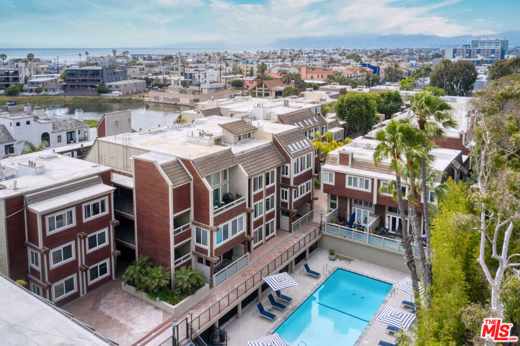 Marina Strand Complex 1 - Residential